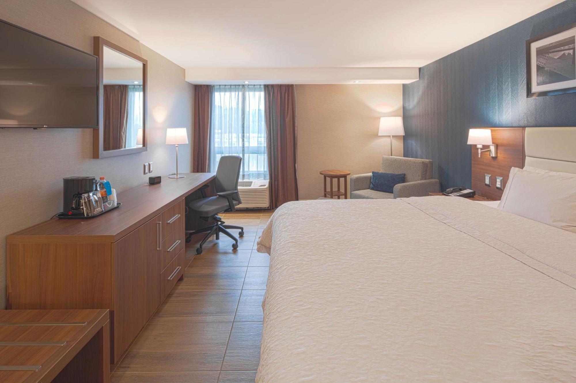 Hampton By Hilton Monterrey Galerias Obispado Exterior foto
