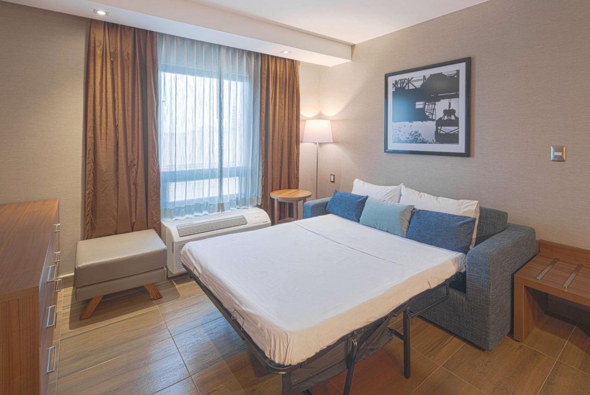 Hampton By Hilton Monterrey Galerias Obispado Exterior foto