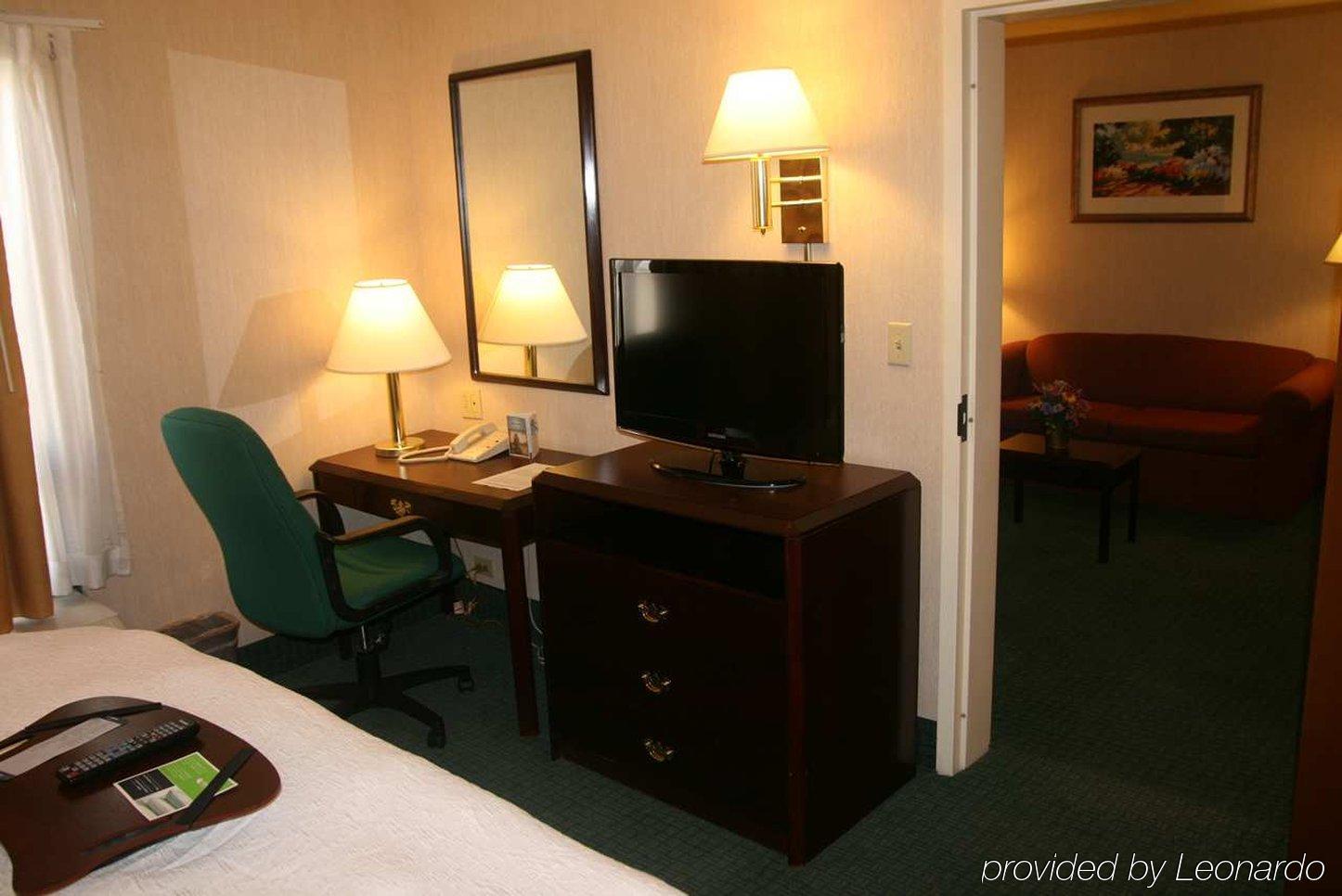 Hampton By Hilton Monterrey Galerias Obispado Zimmer foto